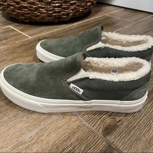 COPY - Faux fur Slip on vans
